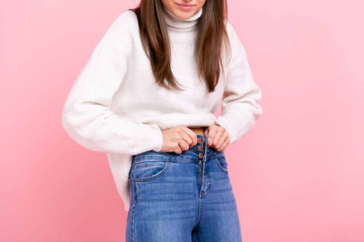 pantaloni stretti