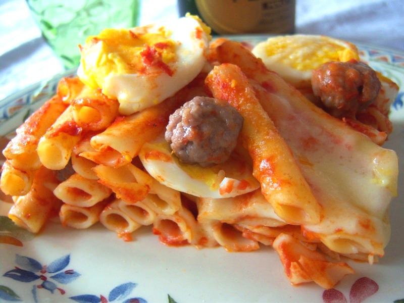 Ziti al forno con salsiccia