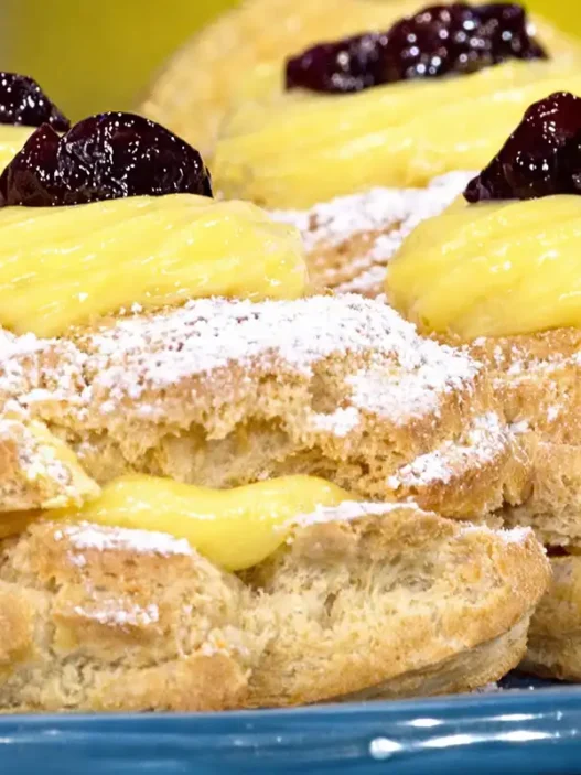 Come seguire la ricetta delle zeppole di San Giuseppe soffici di Sal De RIso