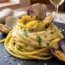 Uno spaghetti alle vongole morbido e vellutato con i consigli dello chef