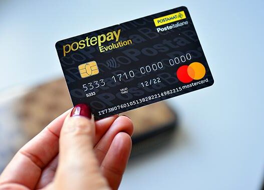 post pay 100 euro per natale
