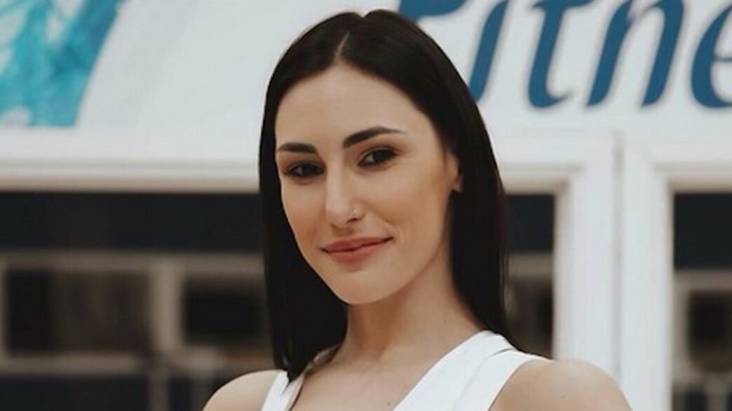 La professionista Giulia ha tradito il fidanzato