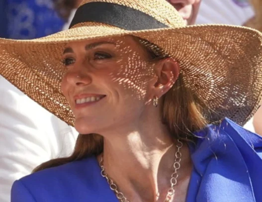 l'abito di kate middleton che costa poco