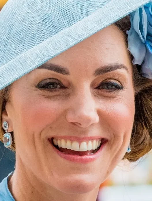 scarpe dotto i 20 euro di Zara indossate da Kate
