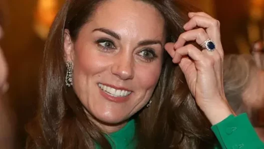 indumenti zara indossati da Kate Middleton