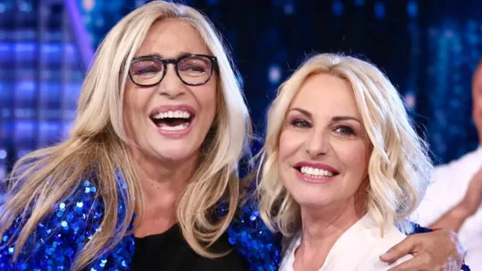 tensione tra mara venier e antonella clerici