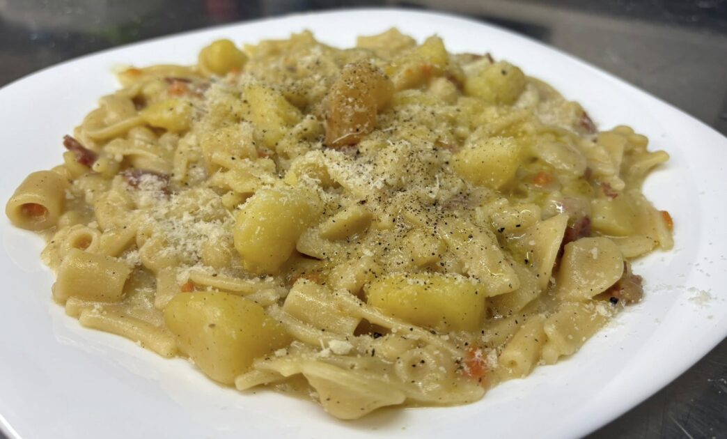 pasta e patate cacio e pepe.