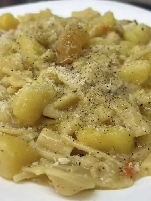 Come fare una pasta e patate super cremosa e profumata