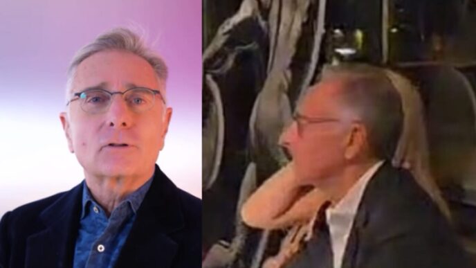Paolo Bonolis in compagnia di una donna misteriosa, foto