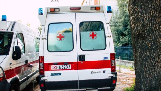 Tragedia a Messina, madre precipita con la figlia di 3 mesi-