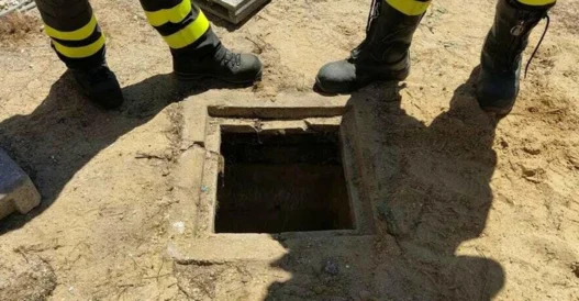 Terrore al Trullo Beach di Molfetta- bambino cade in un pozzo, salvo per miracolo copia