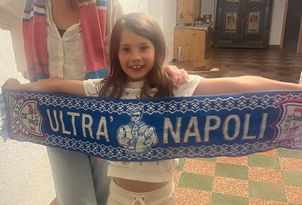 Addio a Virginia: una piccola bara bianca e stivaletti rosa
