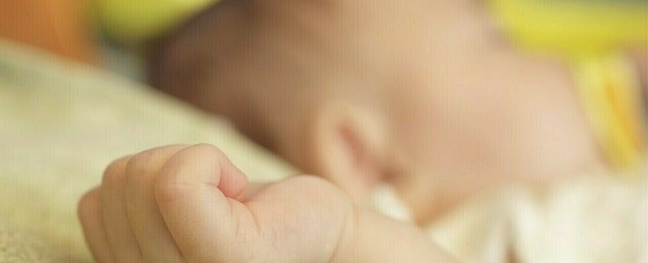 bimbo 5 mesi