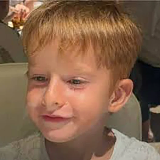 tragedia in vacanza, carlo muore a 6 anni