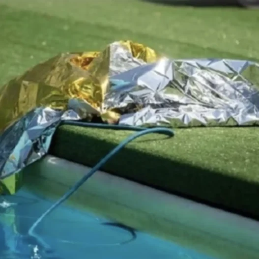 ragazzo morto in piscina