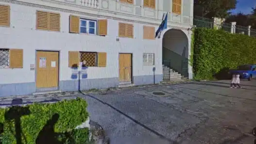 scuola De Amicis di Voltri
