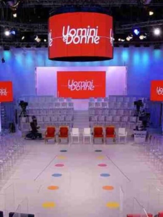 uomini e donne studio