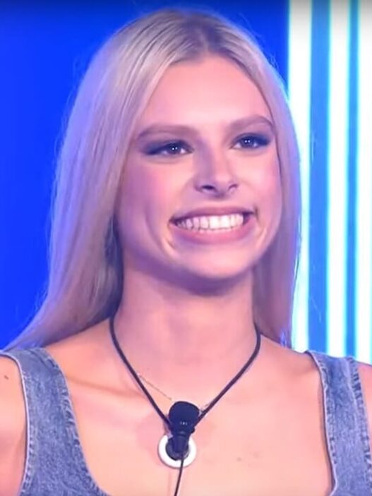 Giulia Soponariu