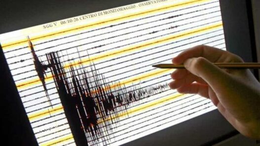 Terremoto in Campania tra Irpinia e Campi Flegrei