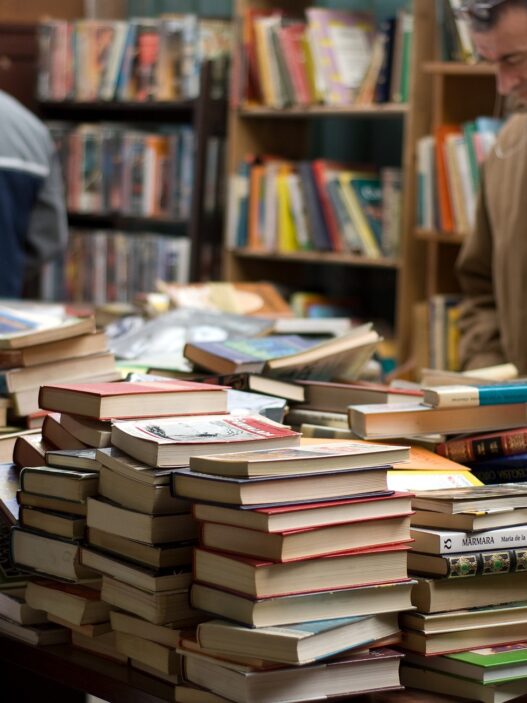 regala un libro a natale