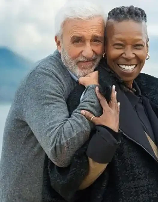 whoopi goldberg e raffaele giordano sulla terrazza di Palazzo palladini
