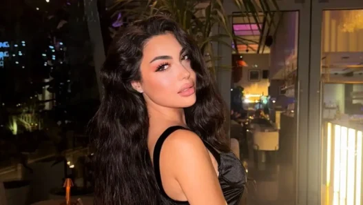 Jenny di Uomini e Donne asfalta Ciro