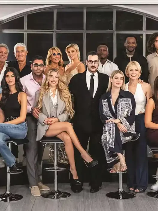 In posta il cast di Pechino express e quanto guadagnerà
