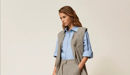 Come vestire con un tailleur secondo Twinset