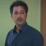 Arif mentre esce dal carcere nelle anticipazioni