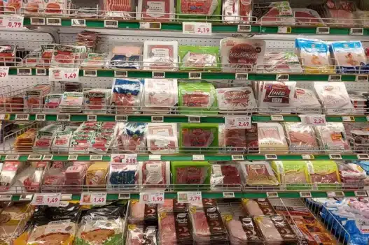 salumi del supermecato