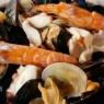 La zuppa di pesce più famosa che contiene cozze e pesce prima di Pasqua