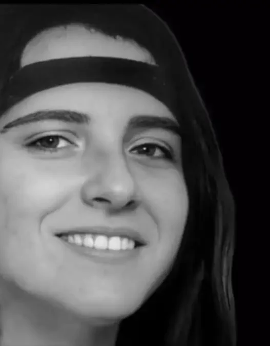 "Ritratti di Emanuela Orlandi e Mirella Gregori, le due adolescenti scomparse a Roma nel 1983 al centro dell'indagine parlamentare.