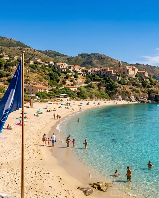 Dove fare un buon bagno in Italia nel 2026 con un mare bandiera blu